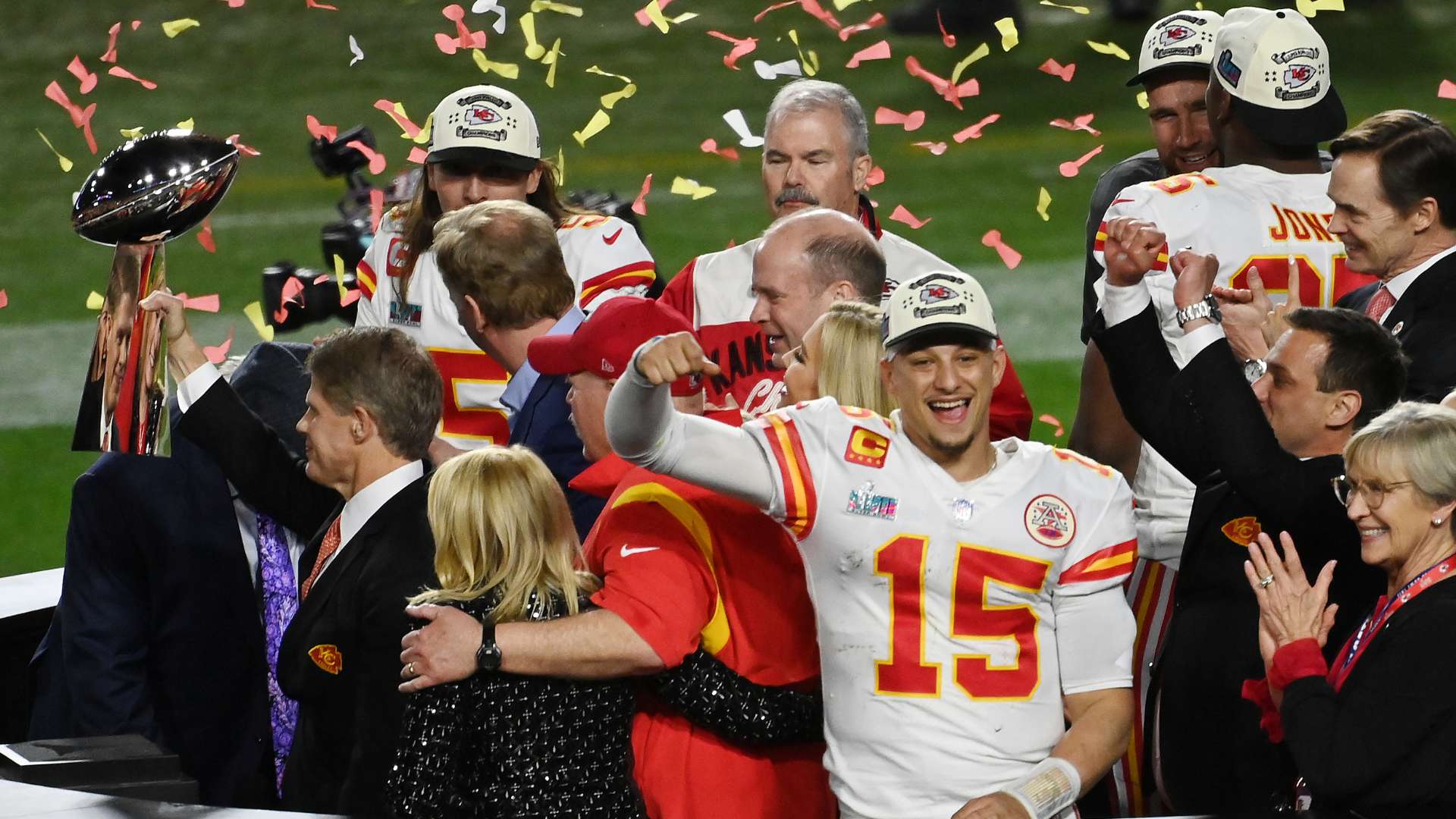 破对手防线 破对手防线